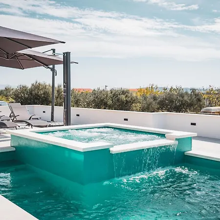 Modern Sea View Villa, Private Pool, Whirlpool, Calm & Near